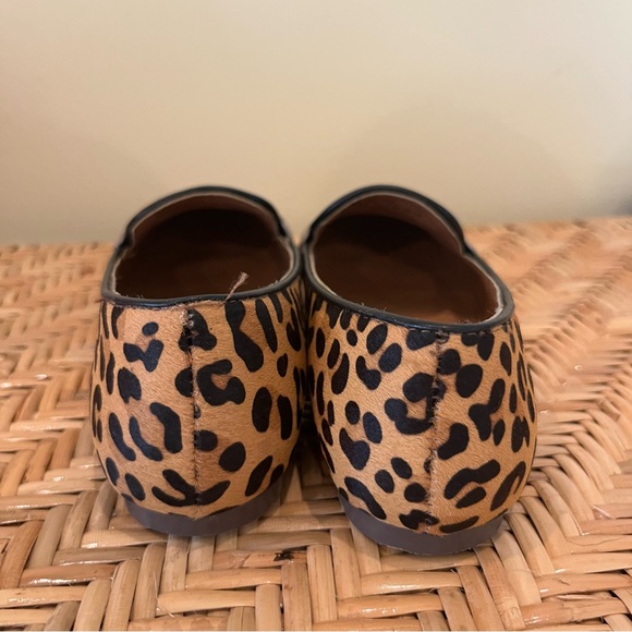 J Crew Leopard Print Calf Hair Penny Loafers Size 5.5 - Picture 4 of 11